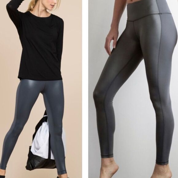 Peach Nina 2.0 Forest Compression Leggings Gloss Front, Matte Back Womens Medium - Picture 9 of 11
